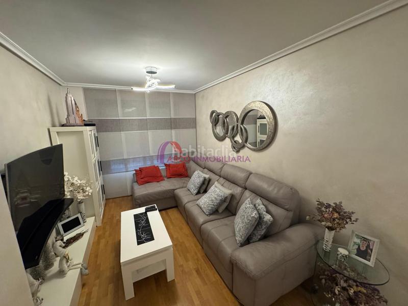 Foto db98d655-979c-4a7d-8d0a-78a3eff56543. Appartement avec chauffage parking dans Gamonal - San Bruno - G9 Burgos