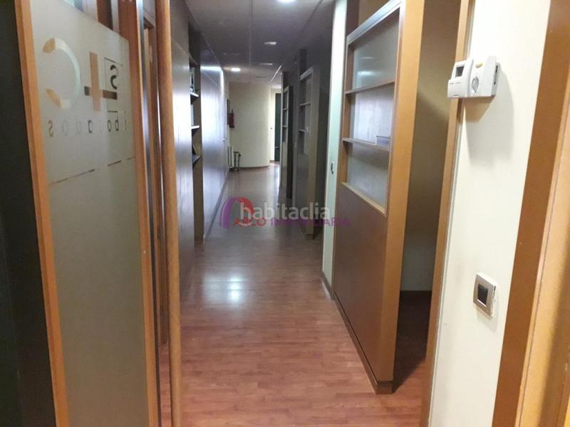 Foto 02fa5c6b-ad1b-4026-b6e1-09f638df6e10. Rent business premise in Casco Antiguo Burgos