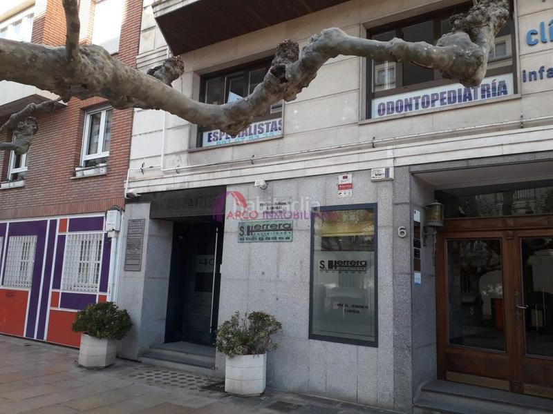 Foto 2e71b023-7ca0-4d77-b6cc-b2faa3af2a0c. Rent business premise in Casco Antiguo Burgos