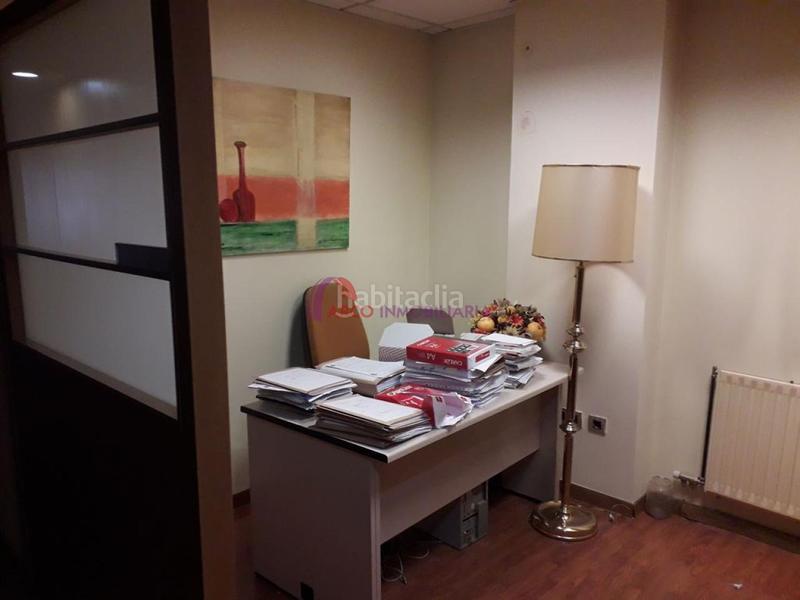 Foto aaf3931b-b9d9-4c55-a2ef-36cfde267ff7. Rent business premise in Casco Antiguo Burgos