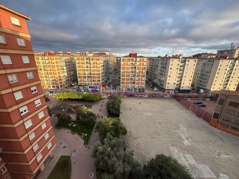 Foto 71ef68cf-b249-42ed-9955-b8c9fb65a53e. Appartement avec chauffage dans Juan XXIII - Las Torres - G2 Burgos