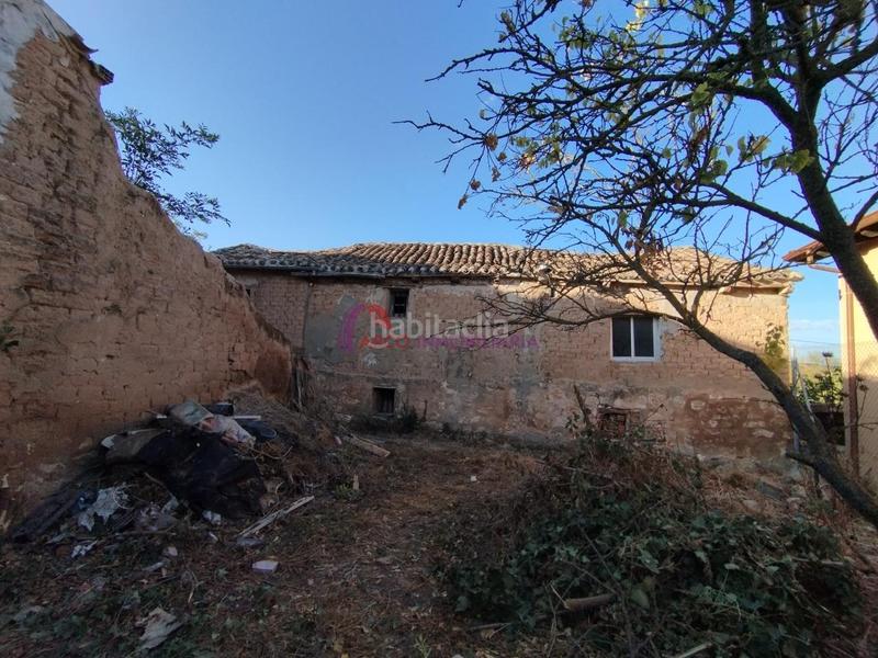 Foto 7ae76cfc-20f5-48de-8ef7-35cdaf768541. Haus mit heizung parking in Cayuela