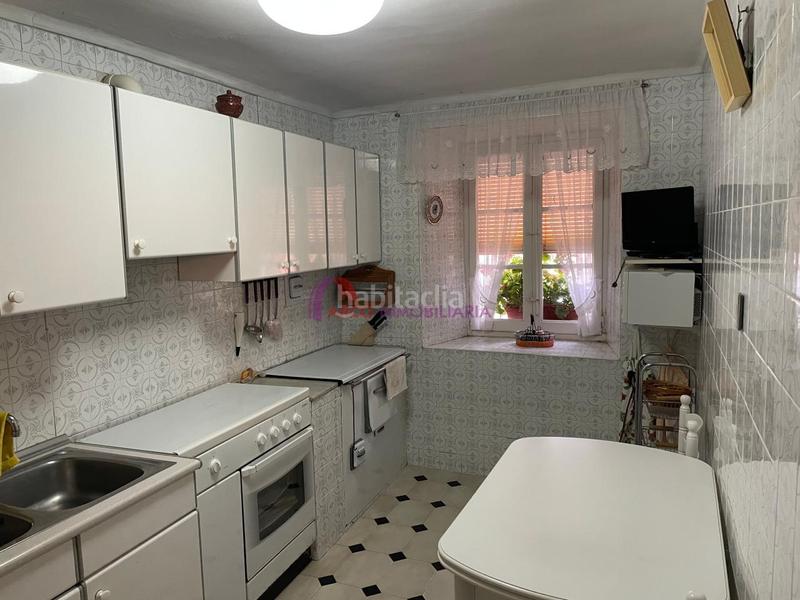 Foto 01635254-74ad-4485-9662-d28bcf251b72. Haus mit heizung parking in Merindad de Río Ubierna