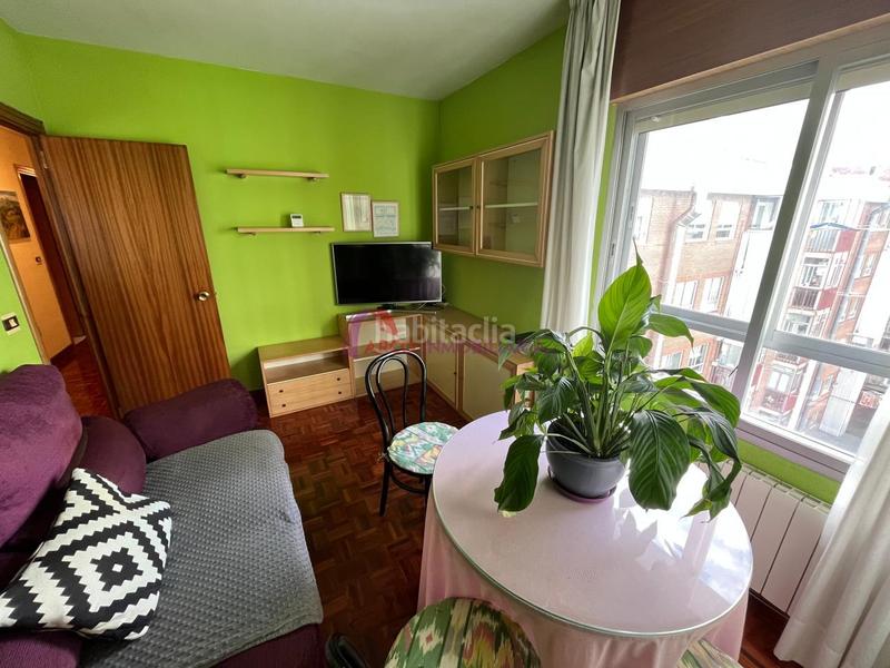 Foto 62ee6737-f3ae-4b7c-ab6e-288c648a2f1f. Appartement avec chauffage parking dans Reyes Católicos Burgos