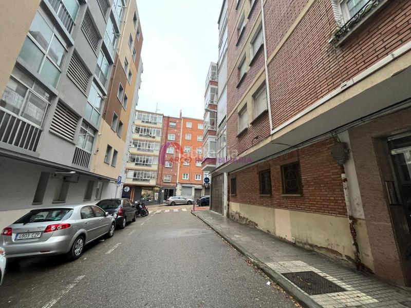 Foto 4b2145a8-fe89-43a5-9d7b-3e5e7bc3689e. Appartement avec chauffage dans Los Vadillos - R. Sanitaria - Pozanos Burgos