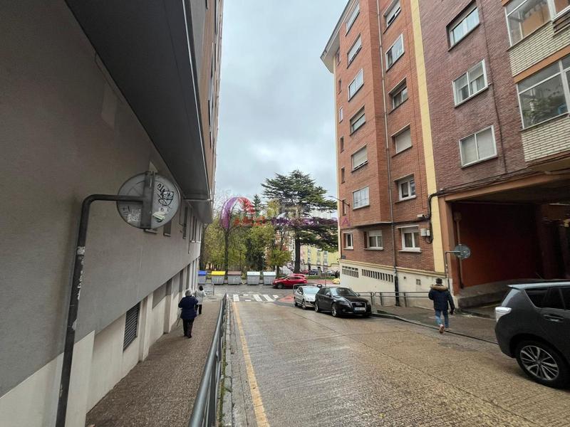 Foto 93b94558-c98d-4bb0-a6b8-850d5607b7c5. Pis amb calefacció a Los Vadillos - R. Sanitaria - Pozanos Burgos