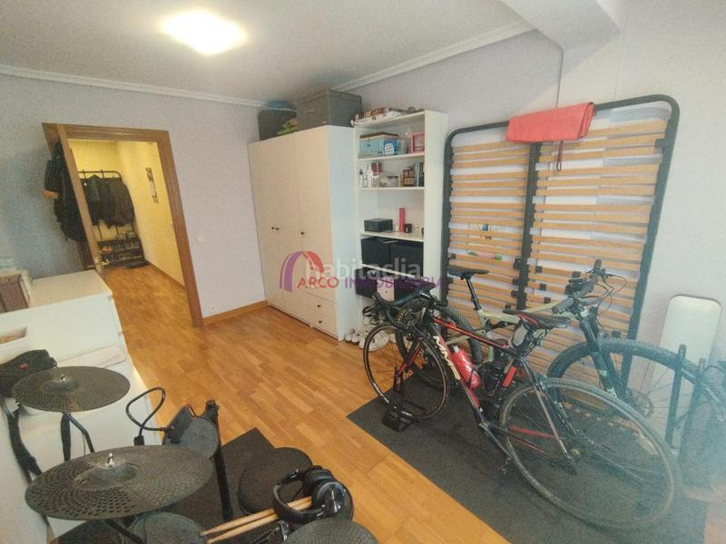 Foto 6201baab-51e8-425c-a35d-9bcc2853c887. Flat with heating in Los Vadillos - R. Sanitaria - Pozanos Burgos