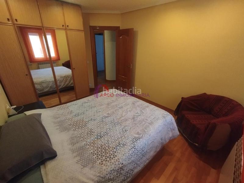Foto fca810cb-f33d-4b55-bd61-6ad70549fa42. Flat with heating in Los Vadillos - R. Sanitaria - Pozanos Burgos