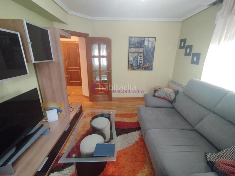 Foto e8c1c921-1e94-4bc7-9fca-36f37c378166. Piso en Los Vadillos - R. Sanitaria - Pozanos Burgos