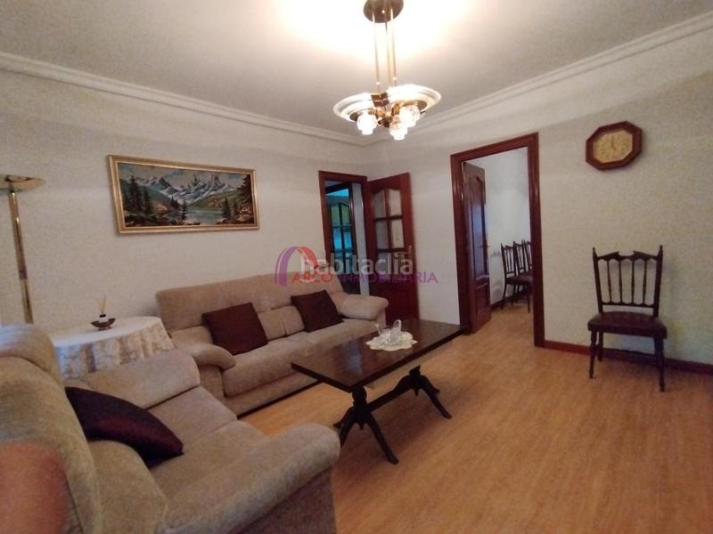 Foto 1af56ed6-2bd4-4905-b077-1703482b8bc0. Flat with heating in San Agustín - Parque Europa Burgos