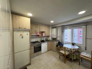 Etagenwohnung  Vitoria