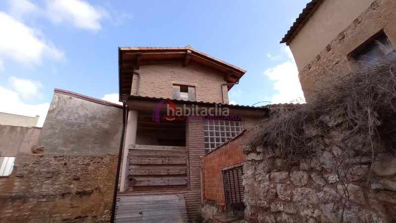 Foto e53c92ab-d198-4ee1-aced-960cf2991df6. Casa amb calefacció a Rabé de las Calzadas