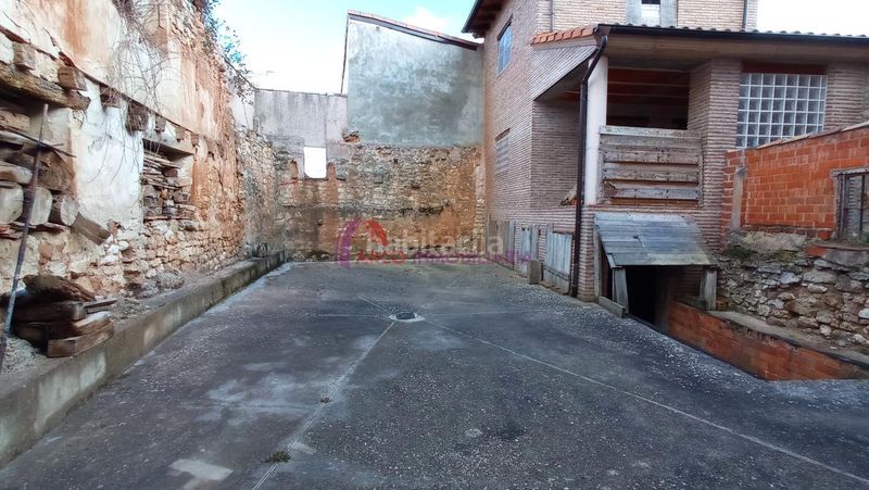 Foto ed7c1e2a-6e79-49fe-8f39-d63a8828a6b8. Casa amb calefacció a Rabé de las Calzadas