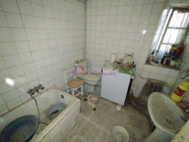 Foto 5abcea46-a469-4f49-8e6f-e6e917dee9f8. Casa adossada amb calefacció a Arcos