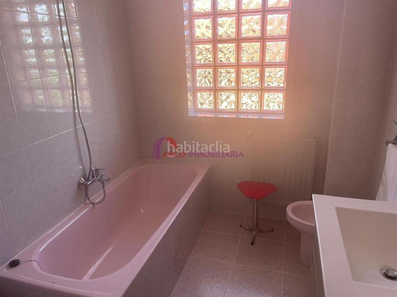 Foto 1670d4e1-b1fc-4fe5-b0d9-96ff62221d56. Casa amb calefacció aparcament a Campolara