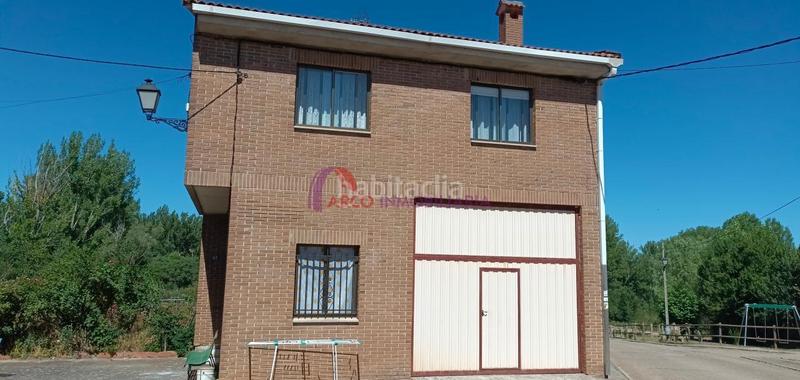 Foto d7ee9f6a-ec34-488f-95f7-17e8124dbf45. Casa amb calefacció aparcament a Campolara
