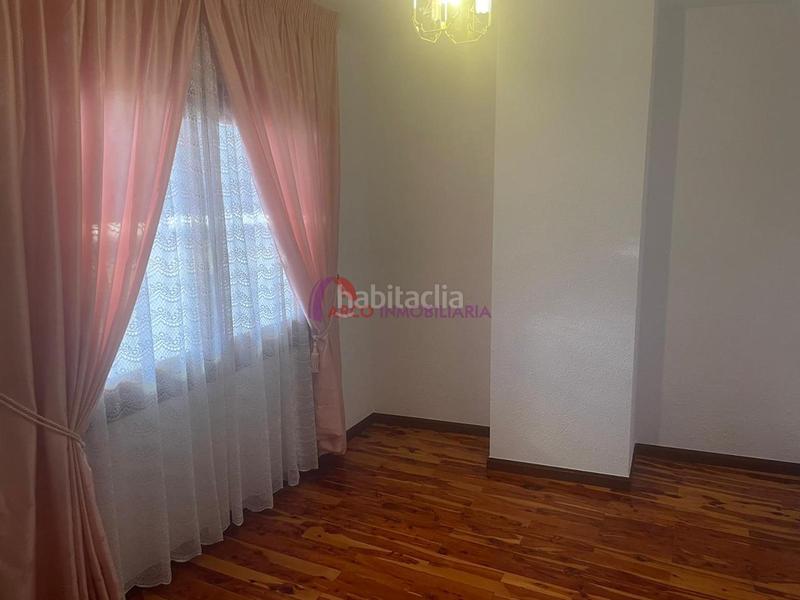 Foto db0de61f-e23d-4b25-a098-45c28d0d1591. Casa amb calefacció aparcament a Campolara