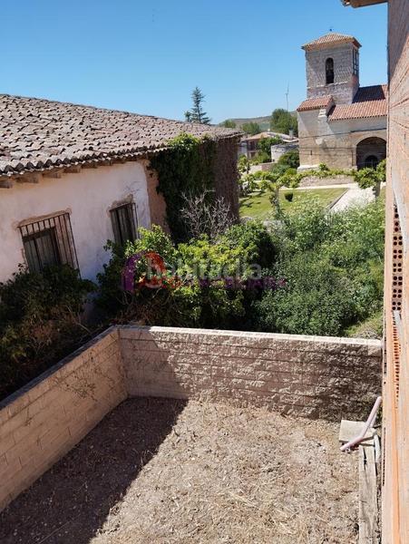 Foto 94621de8-97fe-4d31-986e-3c42fc3f15e8. Casa adossada amb calefacció aparcament a Cayuela