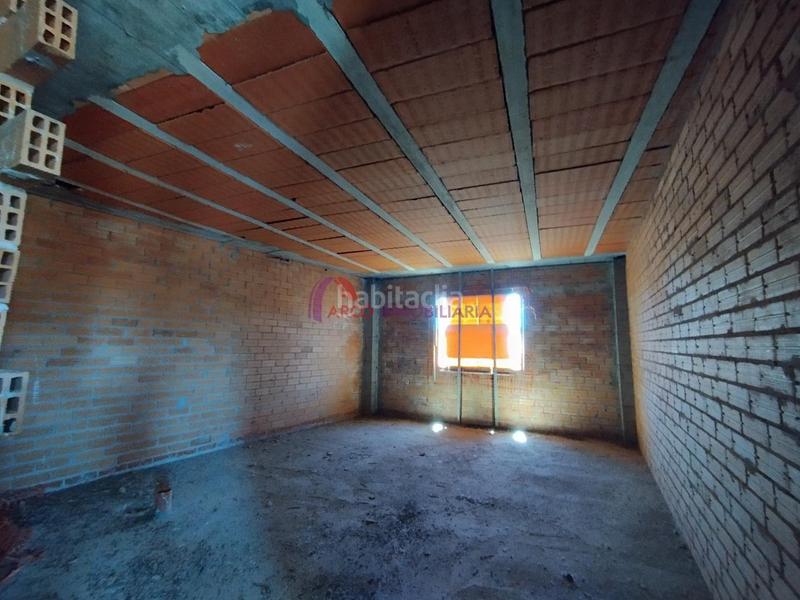 Foto e76c07e5-1f45-4efc-a682-21126c0b0eee. Casa adossada amb calefacció aparcament a Cayuela