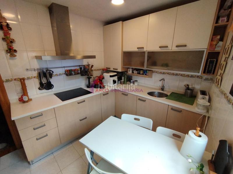 Foto 3093cda7-a172-4a27-8fb8-ad8d76a1aed8. Casa a schiera con riscaldamento parcheggio in Villatoro Burgos