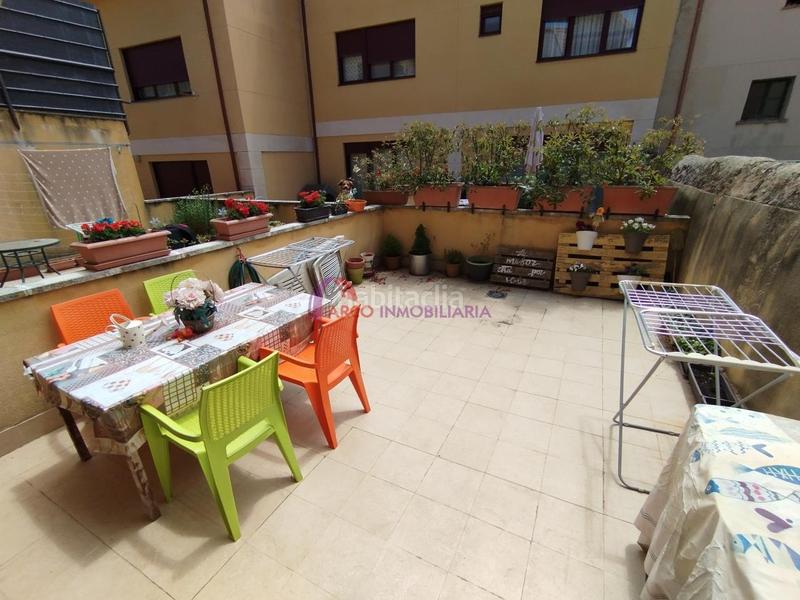 Foto ca681be0-4e43-4c59-8aee-16234658fe59. Casa adossada amb calefacció aparcament a Villatoro Burgos