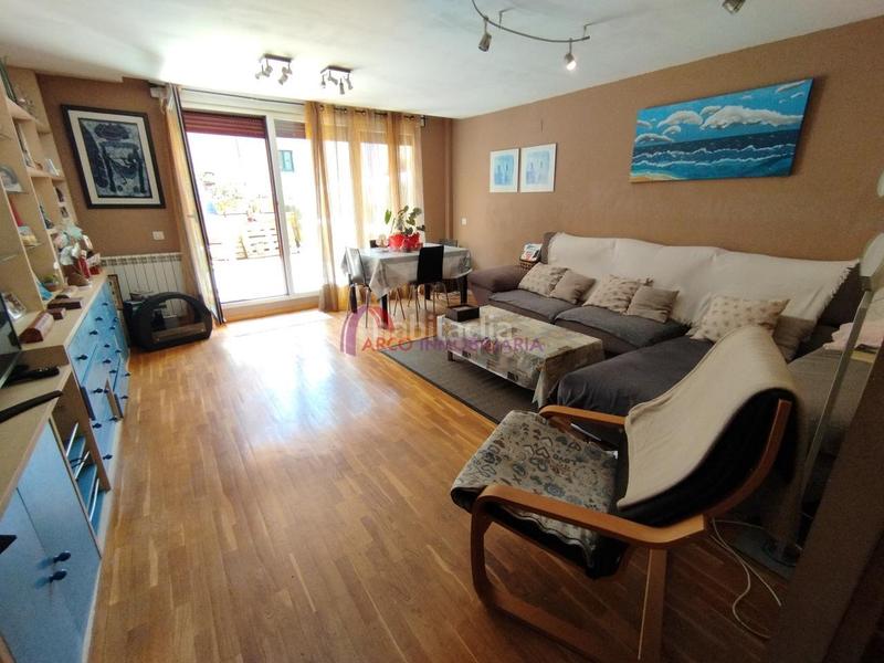 Foto 45f9033f-426e-465f-81ce-8c058f5032b4. Semi detached house with heating parking in Villatoro Burgos