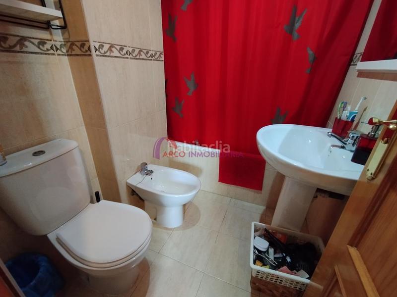 Foto 4b94ce12-1358-4ed5-896c-4541c836fcc6. Semi detached house with heating parking in Villatoro Burgos