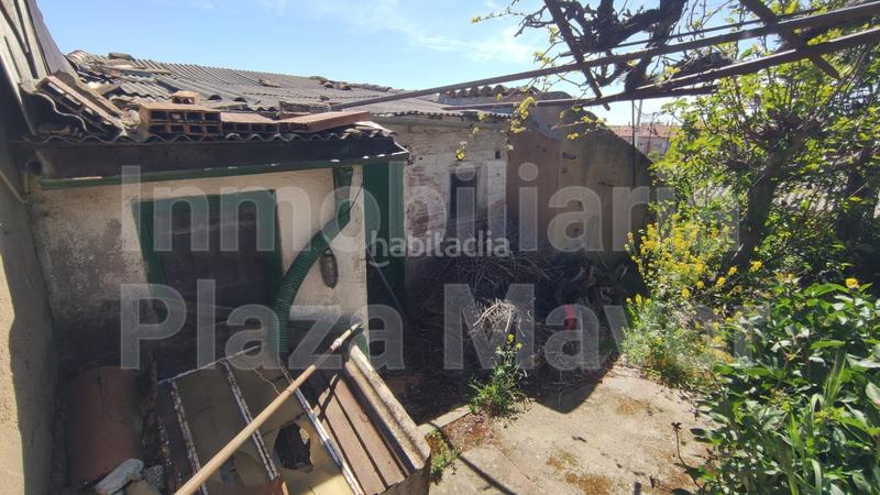 Foto e837cf1d-0c42-4f39-9e73-7bbbaac23d6d. Casa con riscaldamento parcheggio in Pizarrales Salamanca