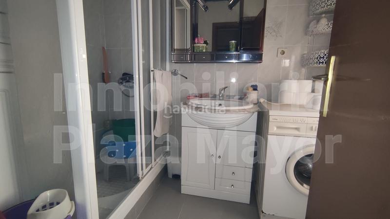 Foto f96073bc-13d2-442b-b13c-a37d190caaef. Casa con riscaldamento parcheggio in Pizarrales Salamanca