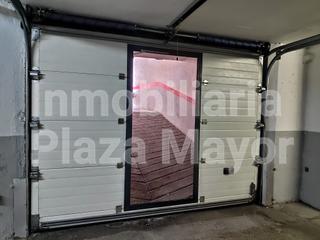 Aparcament cotxe  Calle pizarro. Garaje zona van dick