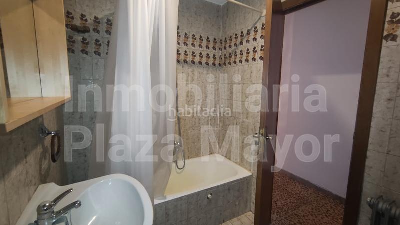 Foto 068d0a94-9c56-4232-a3af-013788a30a78. Pis a calle antonio espinosa 11 a Carmelitas Salamanca