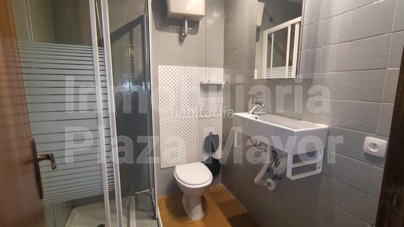 Foto 56ace2d8-463a-48a9-906e-809f89a243ff. Pis a calle antonio espinosa 11 a Carmelitas Salamanca