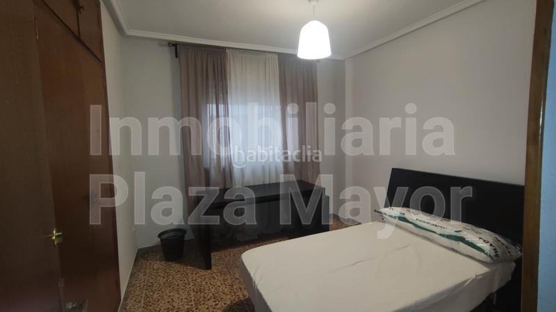 Foto a689f5f9-5271-48ad-afce-26810c725b63. Pis a calle antonio espinosa 11 a Carmelitas Salamanca