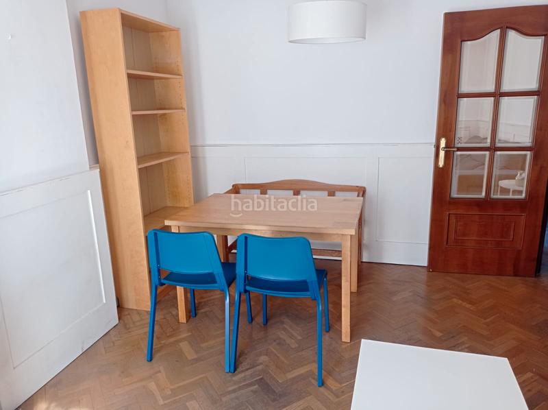 Foto 5a444afe-0fc8-4d7a-a05a-7bb21db52144. Rent flat with heating in Salesas Salamanca