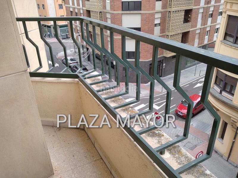 Foto 0a90af81-5c4b-43bd-8068-816581f6ce86. Appartamento con riscaldamento in Labradores Salamanca