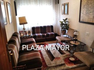 Pis  Calle prez oliva. 4343 piso centro para reformar