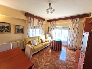 Location Appartement  Plaza del barrio vidal. 4122 piso en vidal principalmente estudiantes