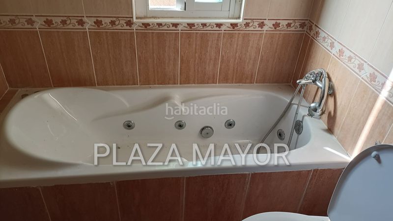 Foto 944355f8-c754-42d1-aabb-d32872e06c17. Finca rústica a Calvarrasa de Arriba