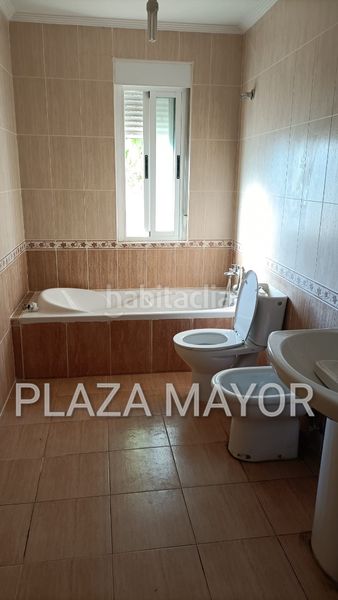 Foto c7aac6bc-1b0d-484e-80d2-6e6125220884. Finca rústica a Calvarrasa de Arriba