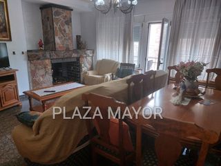 Piso en Avenida de Villamayor