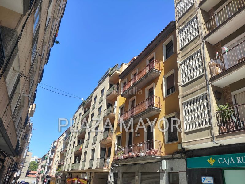 Foto c5385310-068e-4bfe-94b1-3fd16f1564c9. Pis amb calefacció a Salesas Salamanca