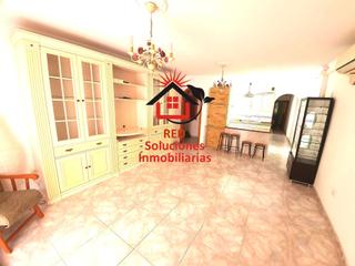 Location Appartement  Alemania. Red alquila piso amplio y luminoso con vistas al mar en candelar