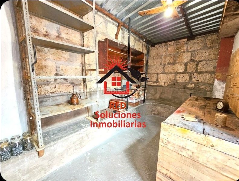 Foto 4201231e-8b32-48a1-bfa7-a723ff1fcfdd. Casa red vende casa terrera güimar en Centro Güímar