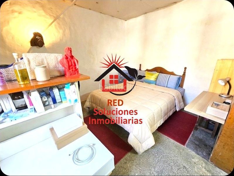 Foto 93292b6f-a5e6-4c3d-8ac0-8d0d1d937942. Casa red vende casa terrera güimar en Centro Güímar