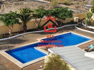 Lloguer Casa a Cuevecitas - Malpaís. Red alquila exclusivo chalet adosado con piscina, candelaria
