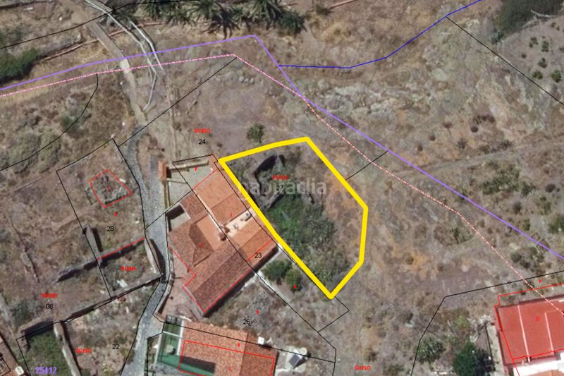 Foto a19aeb24-f82d-44d2-91de-1a79437aadcf. Terreno residencial en calle las casitas parcela edificable con ruina en arure en Valle Gran Rey