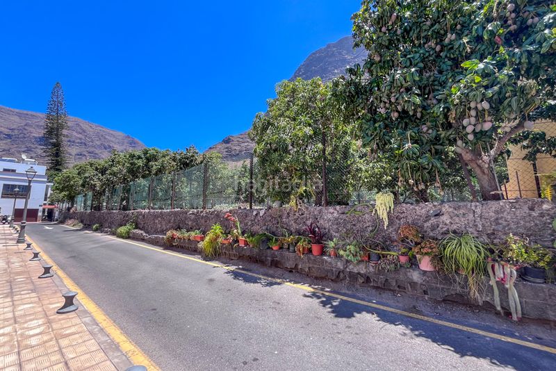 Foto b6338072-d776-43f9-8b6b-3510da7d5bce. Terreno residencial en calle teguerguenche solar edificable en borbalan en Valle Gran Rey