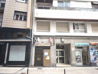Local Comercial a Eskalantegi kalea 21. Local en pasaia