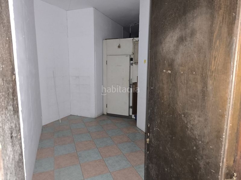Foto f39771f8-bb94-48a9-aa03-8000d80977c8. Geschäftsraum in landaluze kalea 44 in Llodio