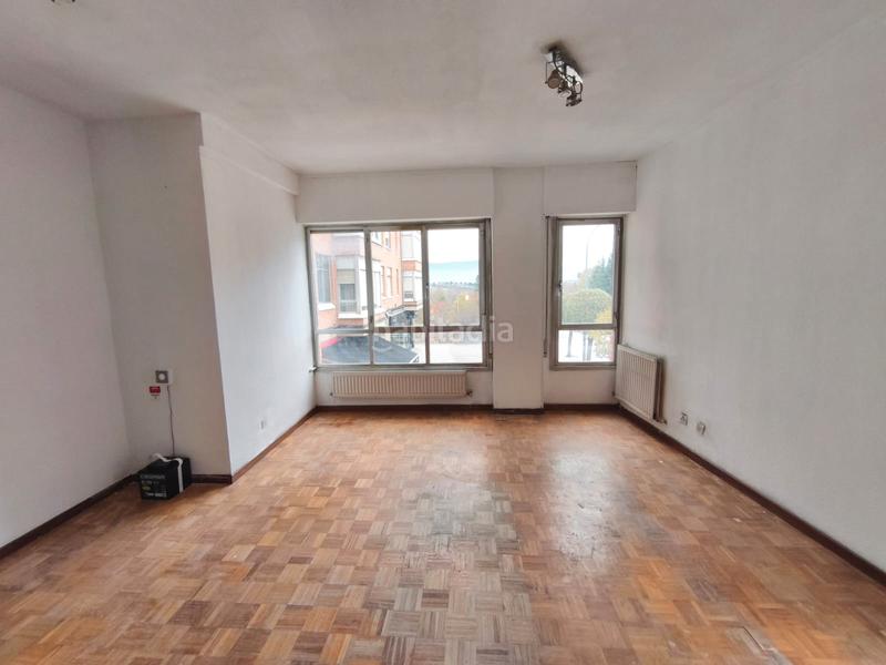 Foto 3422fdd1-d70a-46dc-aa02-edae5473f96e. Piso en calle abejeras 51 piso + plaza parking en abejeras de pamplona en Pamplona / Iruña